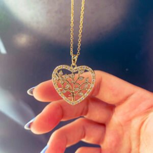 Mira Heart Pendant